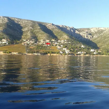 Inzomare Hvar Zavala