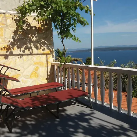 Inzomare Hvar Apartment