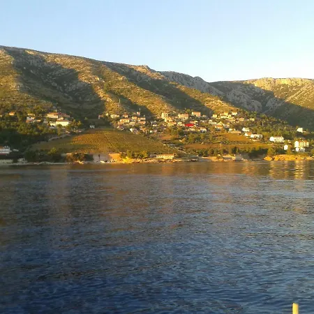 Inzomare Hvar 公寓 萨瓦拉